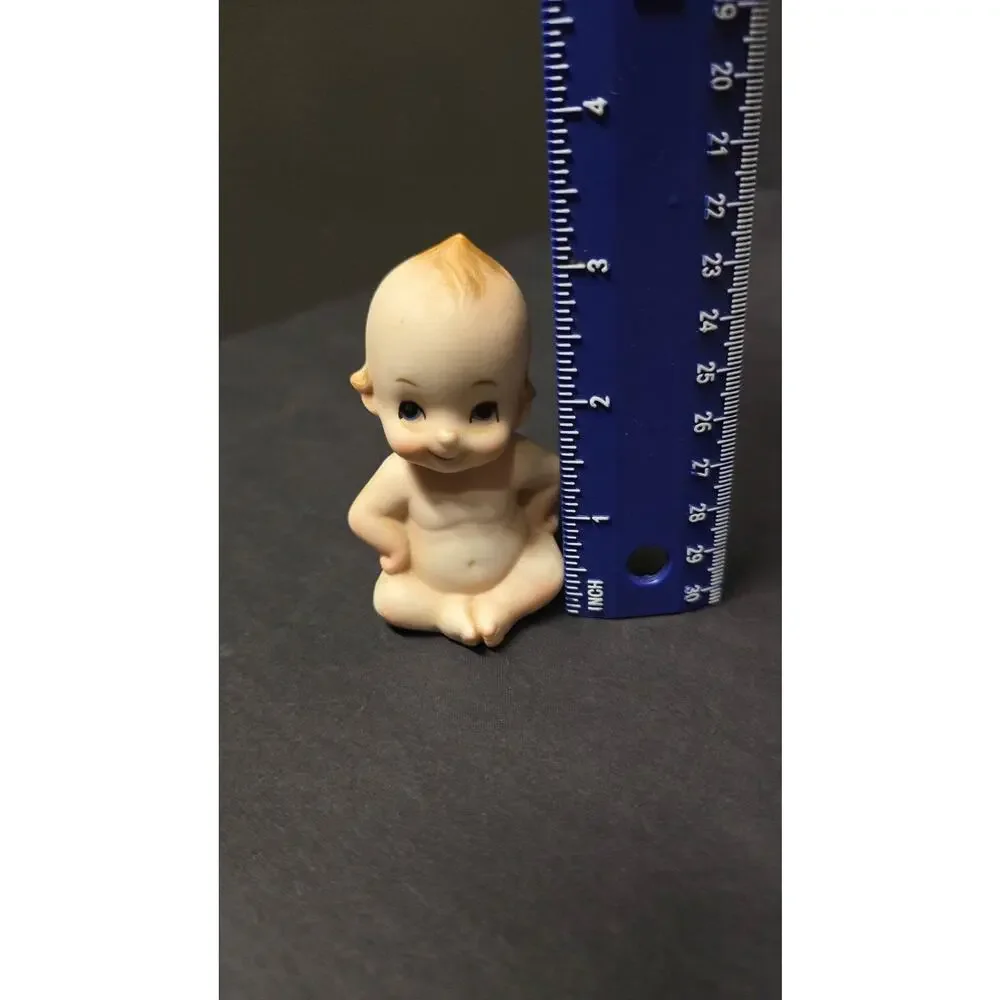 Unmarked porcelain kewpie